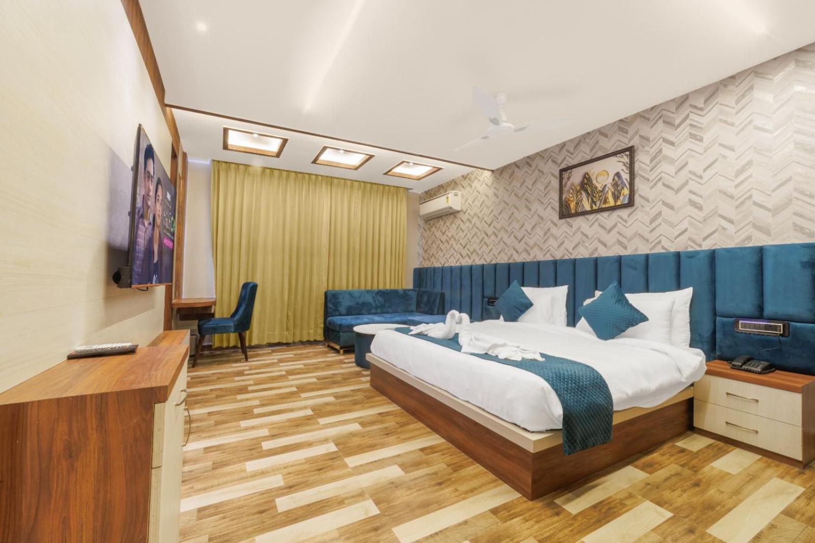 Hotel Golden Peacock Haridvár Kültér fotó